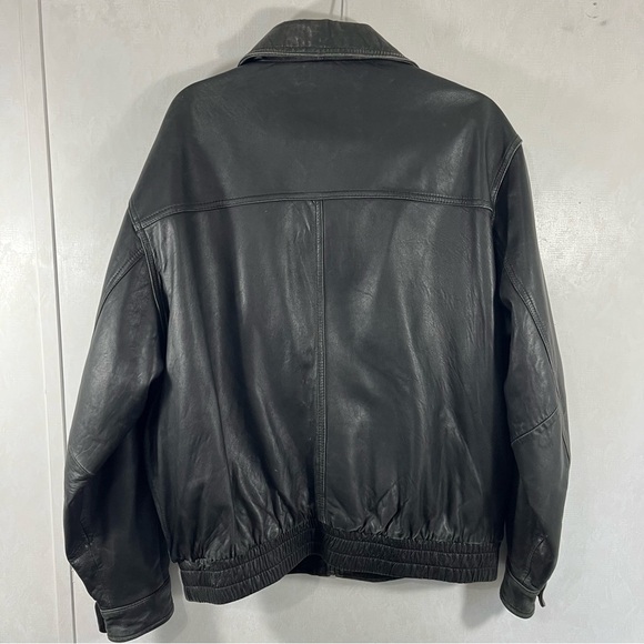 American Classic Black Men’s Leather Bomber Jacket Vintage Size XL Sleeve Spot - Picture 2 of 7